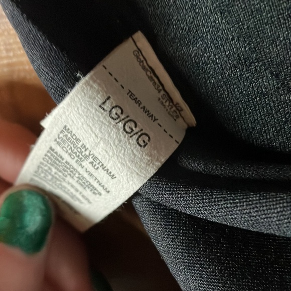 Under Armour Women’s Black Bra, Size L - Picture 4 of 5